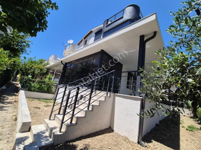 Kuşadası Kadınlar Denizinde 165 M2 Satılık Sıfır 3+1 Lüks Villa