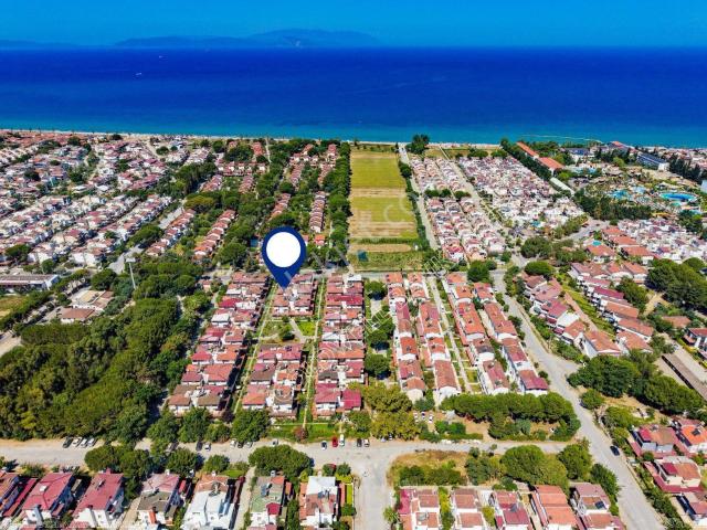 Kuşadası Karaova ‘da Denize Yürüme Mesafesi’nde Yazlık