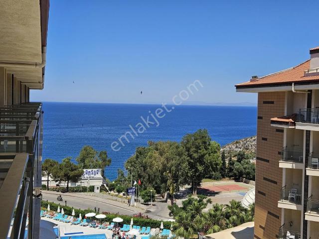 Kuşadası Ramada Resort'te Satılık 2+0