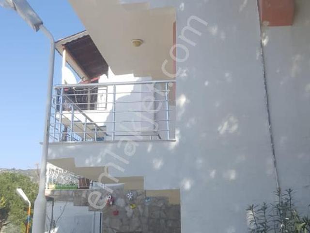 Kuşadası Türkmen Mahallesi Kuyumcular Sitesinde Kiralık