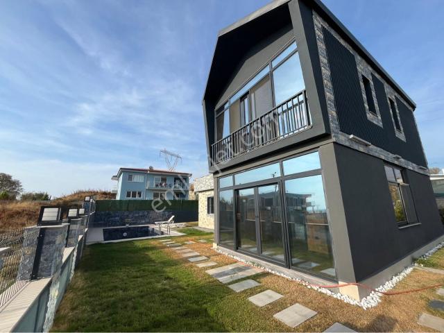 Kuşadası Yaylaköy De Tek Müstakil Harika Villa