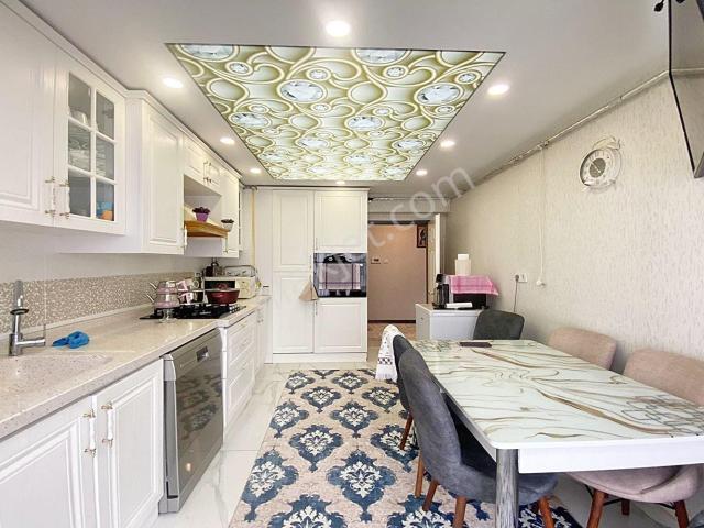 Kuşcağız Kartaltepe Cadde Üzerinde 3+1 Katta Full Yapılı Daire