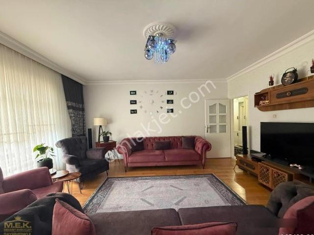 Kuşcağız'da Kat Konumlu Masrafsız 2+1 Daire