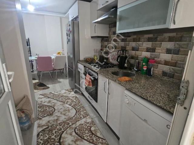 Kuşlubahçe Mah.de 10 Yaşında 3+1 Asansörlü Dubleks Fırsatı