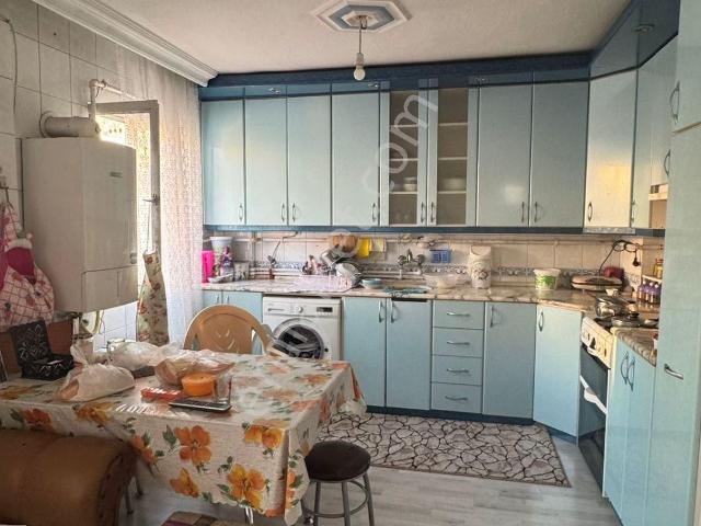 kuşlubahçe Mahallesi ✅3+1 135 M2 4 Katlınım 3 Katı