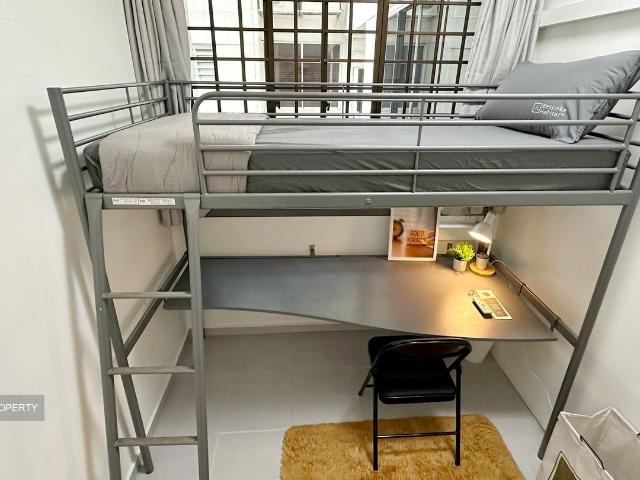 Kum Hing Court D10, Apartment