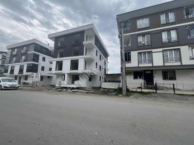 Kumbaşı Fırsat 2+1 Yüksek Kat Cadde Üzeri Otoparklı Site