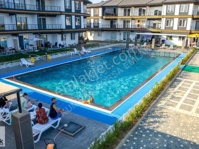 Kumbağ Havuzlu Sitede Eşyalı Kiralık Lüks 2+1 Daire