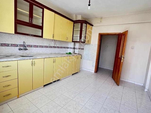 Kumköprü Mah. 3+1 Ara Kat Kiralık Daire
