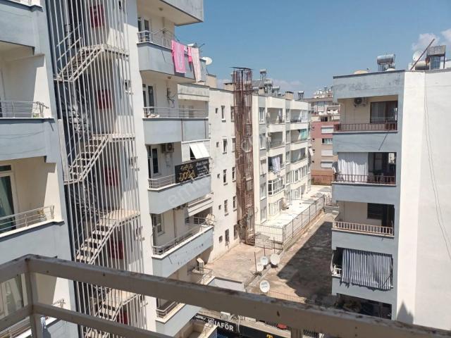 Kumluca Çarşı Cadde Üzeri Kiralık 2+1 Daire