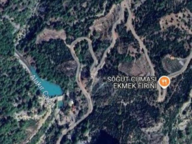 KUMLUCA KUZCA DA SATILIK TARLA TEK TAPU TAKAS MEVCUTTUR