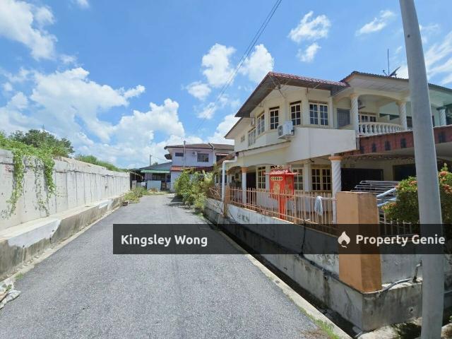 Kuala Kangsar Freehold Double Storey Corner House