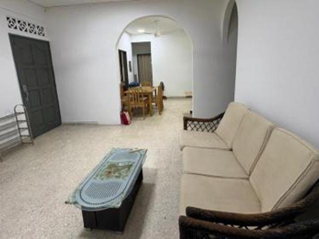 Kuala Lumpur Brickfields Partially Furnished Tong Soon Mansion Apartment For Rent