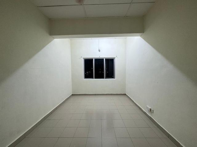Kuala Lumpur Kepong Partially Furnished Astana Square Apartment For Rent