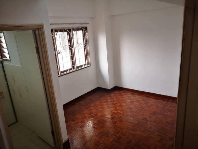 Kuala Lumpur Old Klang Road Freehold Gemilang Indah Condominium For Sale