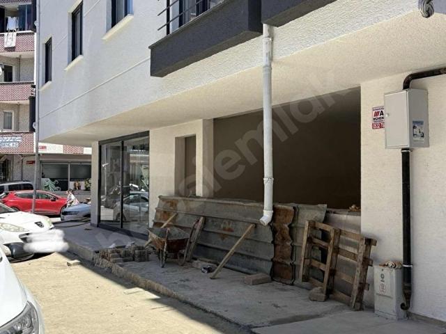 Kubilay Caddesinde Köşe Konumlu Sıfır Prestijli Kiralık İş Yeri