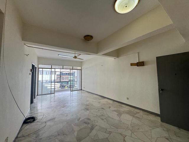 Kuchai Entrepreneurs Park Shop Apartment near LRT Great Location