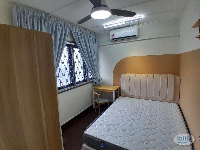 [Kuchai Jaya Landed] Medium Room with Aircond Rent Near Taman OUG, Happy Garden