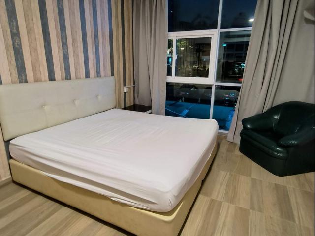 Kuchai Lama Co Living Luxury Hotel Room