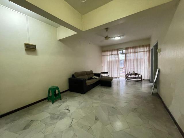 Kuchai Lama flat kuchai entreprenurs park Jual 180k