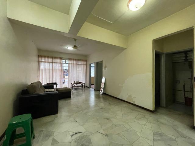 Kuchai Maju 13 flat kuchai entreprenurs park Jual 180k