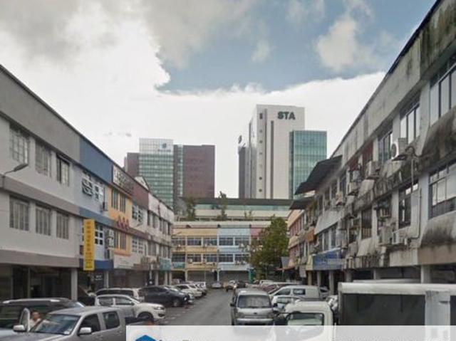 Kuching 3 Storey Shophouse at Padungan