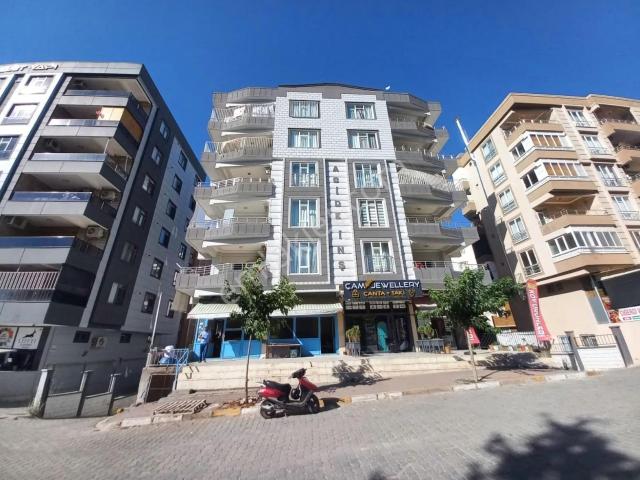 Kültür Emlaktan Şenevler'de Cuma Pazarına Yakın Merkezi Yer 3+1
