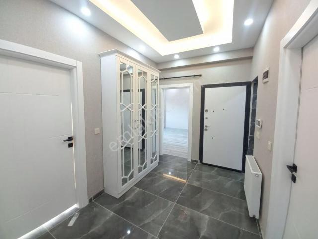 Kültür Emlaktan Kiralık 2+1 Arakat Daire Çevvik Kuvvete Yakın