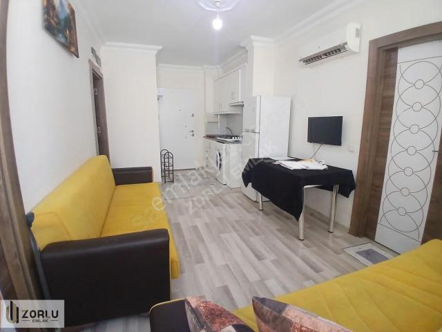 Kültür'de Balkonlu Asansörlü Full Eşyalı 2+1 Katta Kiralık