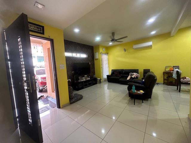 Kulai 2 Storey House Jalan Cempaka Indahpura Renovated Furnished GG