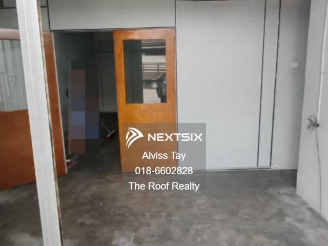 Kulai 3 Storey Shoplot