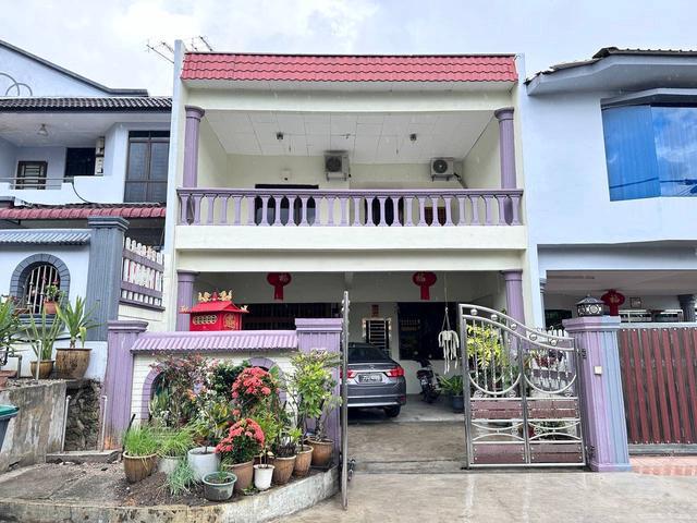 Kulai Taman Bersatu 2 Storey Fully Reno 22x76 5B3B