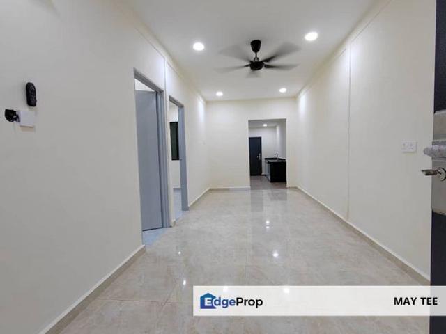 Kulai Taman kulai Besar Single Storey,Fuly Refurnished unit