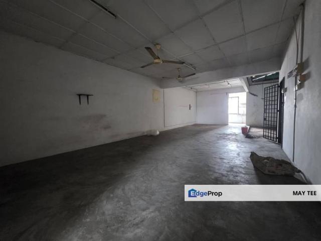 Kulai / Saleng / Taman Muhibah / Jln Jambu / Double Storey ShopLot Unblock View