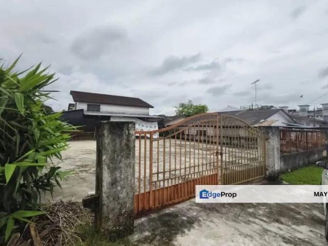 Kulai Taman Nam Tak Bungalow Land