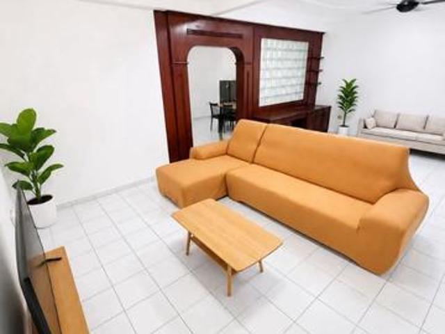 Kulai Taman Putri 2 Storey House for RENT Kulai senai