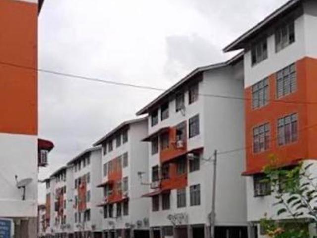 Kulai Taman Putri Kulai Jalan Sri Putri Flat Level 1