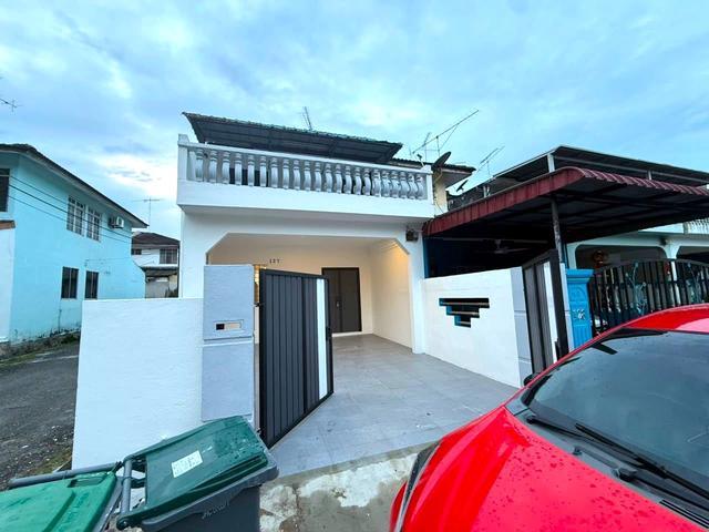 Kulai Taman Sri Muhibbah 2 Storey EndLot Balcony 4Bed Full Loan