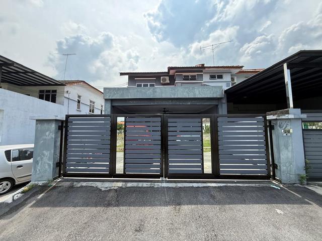 Kulai Taman Sri Putri Jalan Putri Double Storey Terrace House
