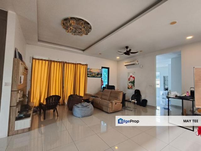 Kulai / Bandar Indahpura/ Jalan Iris / Kensington 1Bigger Type Double Storey Corner lot / Unblock view 大款角头单位