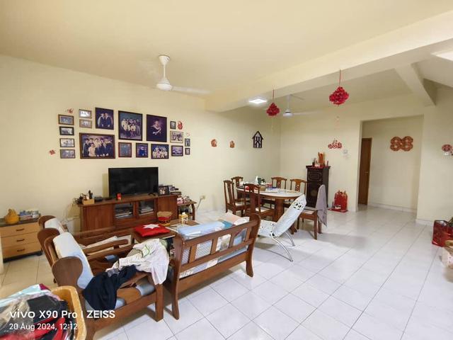 Kulai Bandar Putra 22x70 full loan unit