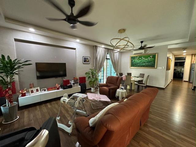 Kulai Bandar Putra IOI Gate B Double Storey Cluster house for Sale