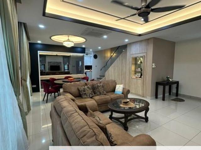 Kulai Bandar Putra Jalan.Ceria Double storey cluster