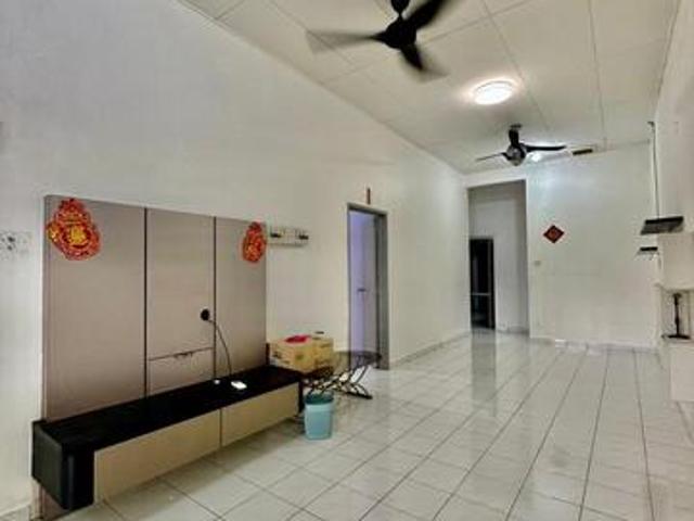 Kulai Bandar Putra jalan merbuk single storey house for Rent