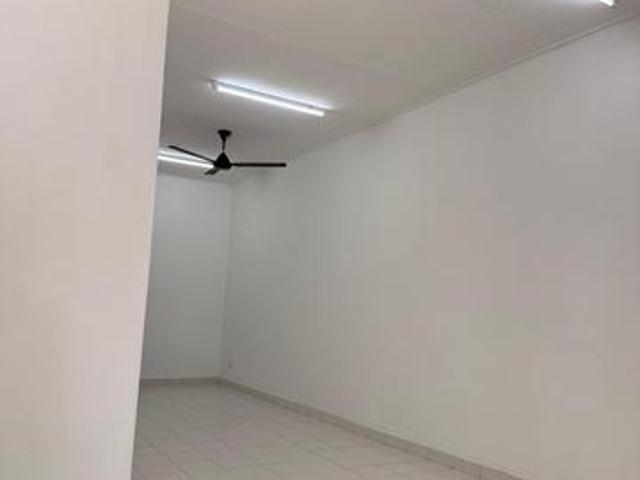 Kulai Bandar Putra Jalan Tiong single storey house for Rent