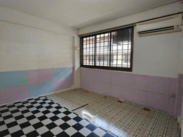 Kulai Batu 21 Kampung Baru FlatKulai