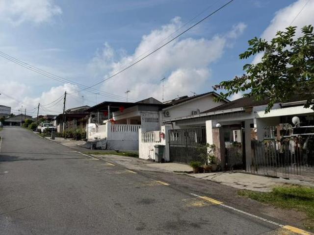 Kulai Bunga Raya 21