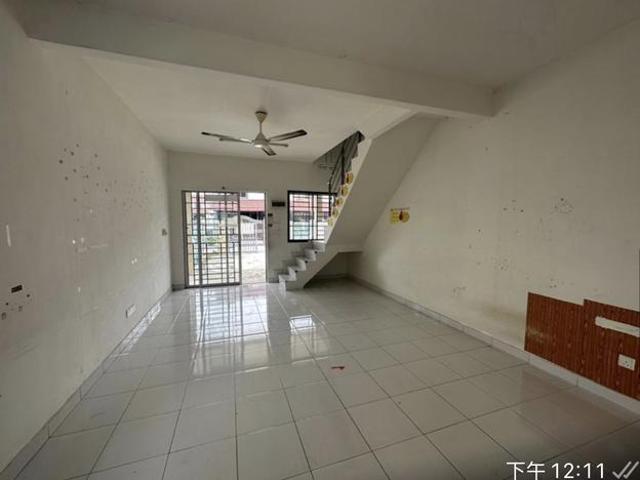 Kulai double medium lowcost Taman lagenda putra