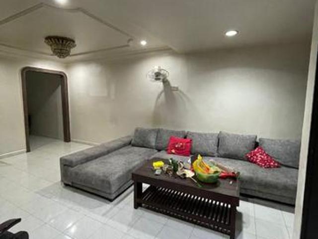 Kulai Double Storey Landed Taman Muhibbah 3 Bed Fully Furnish Balcony