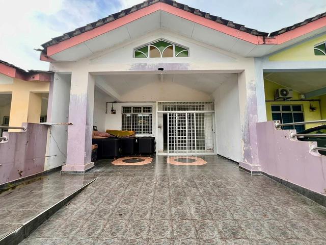 Kulai Ioi Jalan Merbuk Single Storey Terrace Renovated Full Loan Unit